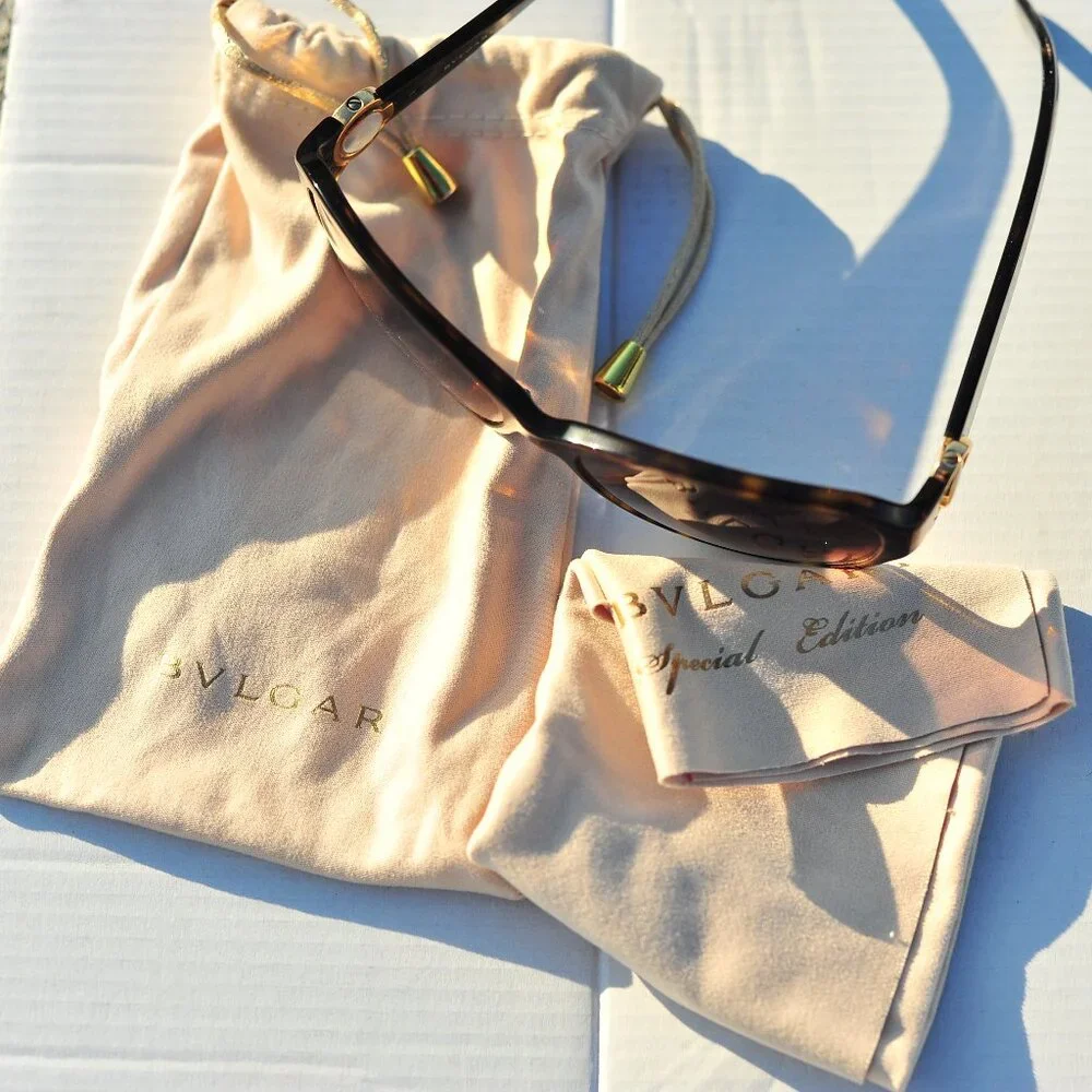BVLGARI Sunglasses Gently Used Brown Tortoise Plastic Frame Round Gem Hingis